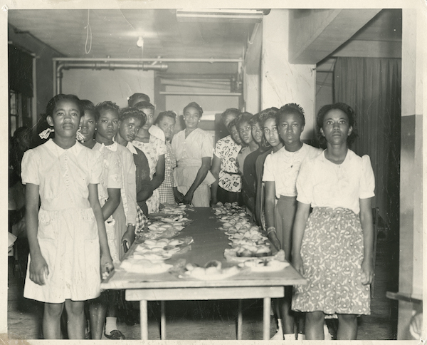 Girls in a domestic education class, undated. 	Photo No. AR.2000.025, Austin History Center, Austin Public Library